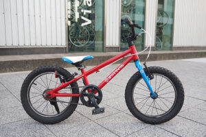 ヨツバサイクル ゼロ 16 ヒーローレッド ヨツバサイクル ゼロ 16 ヒーローレッド