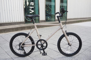 CREST Matte Beige 460
