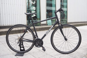 GIANT ESCAPE R3 マットブラック Mサイズ GIANT ESCAPE R3 マットブラック Mサイズ