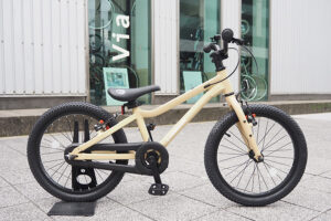 YAMANEKO BIKE 18 サンドベージュ