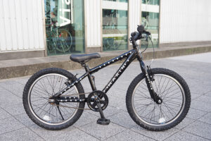 MARIN DONKY Jr 20 GLOSS BLACK GLOW IN THE DARK MARIN DONKY Jr 20 GLOSS BLACK GLOW IN THE DARK