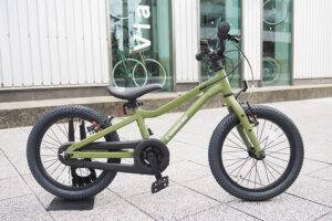 YAMANEKO BIKE 16 カーキグリーン YAMANEKO BIKE 16 カーキグリーン